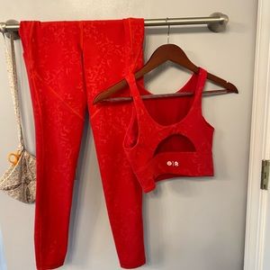 Lululemon gym set